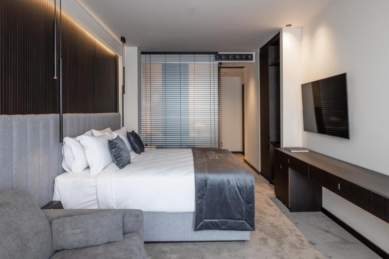 Derand Hotel Pristina Extérieur photo