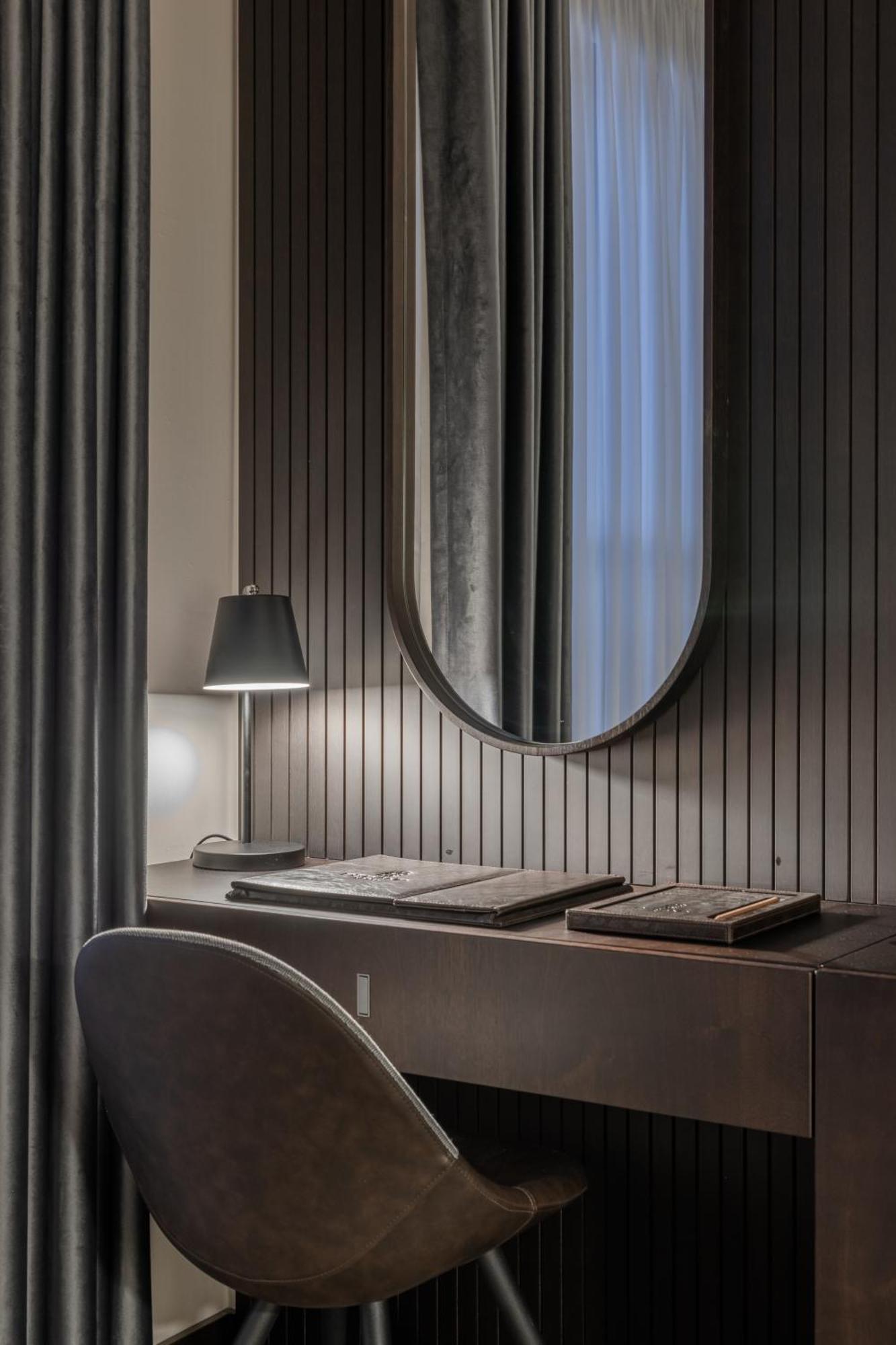 Derand Hotel Pristina Extérieur photo