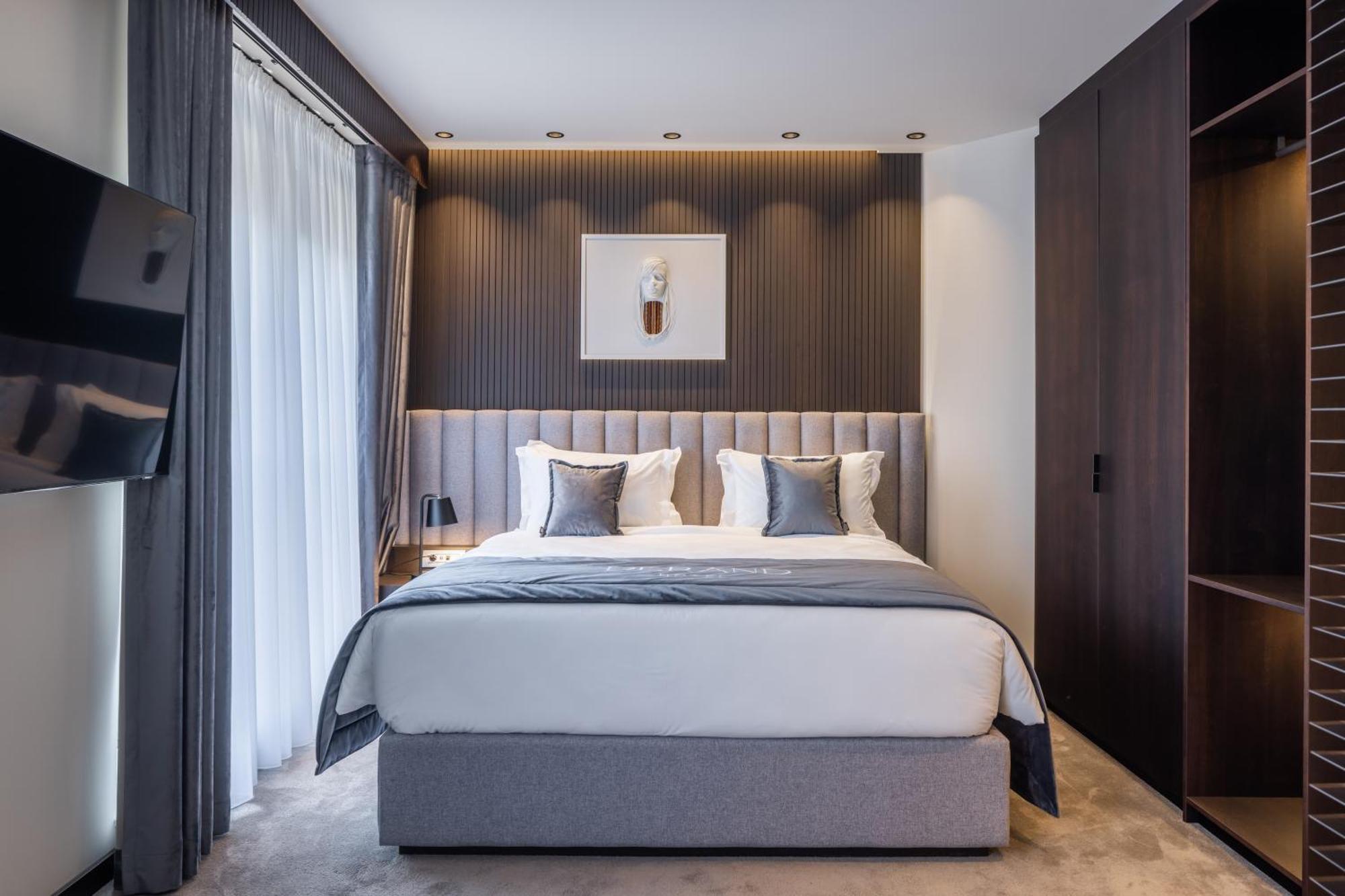 Derand Hotel Pristina Extérieur photo