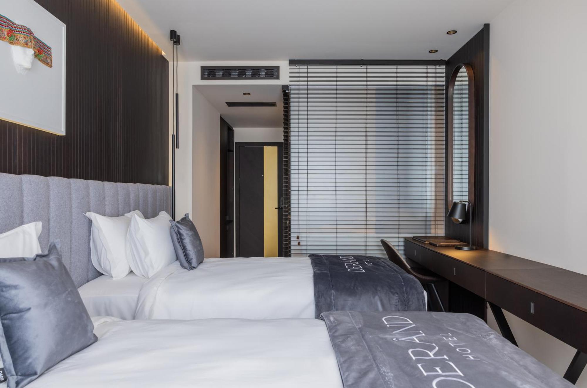 Derand Hotel Pristina Extérieur photo